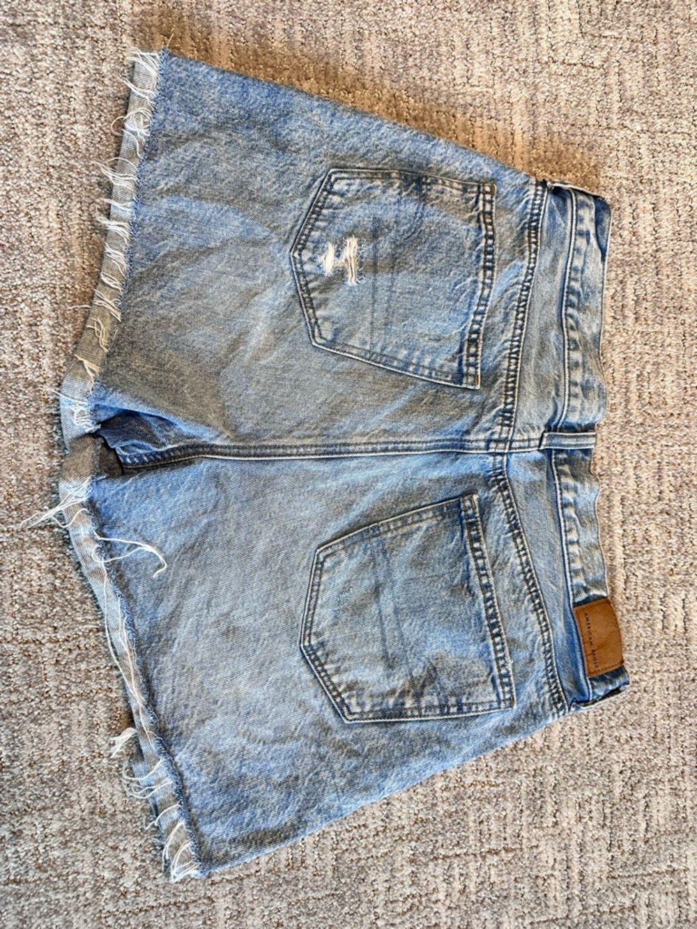 American Eagle High Rise Denim Shorts Size 10 Distressed Frayed Hem Blue - Picture 4 of 9